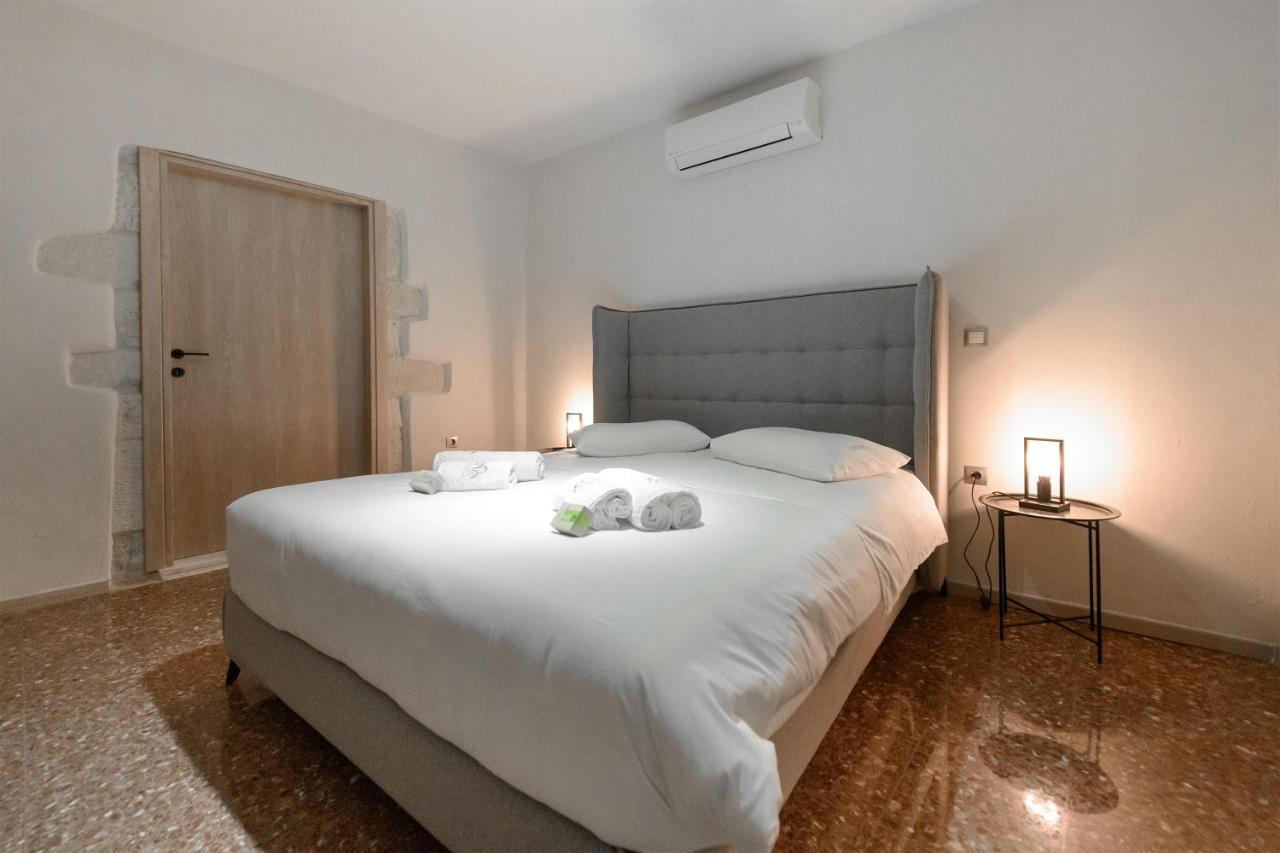 Athina House Spa & Hammam Arkhondikí Exteriör bild